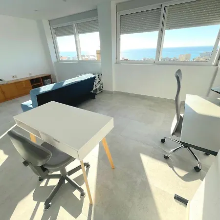 Feriehus Beautiful Sea View Terrace